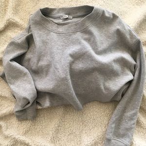 Zara swing back crop sweater shirt